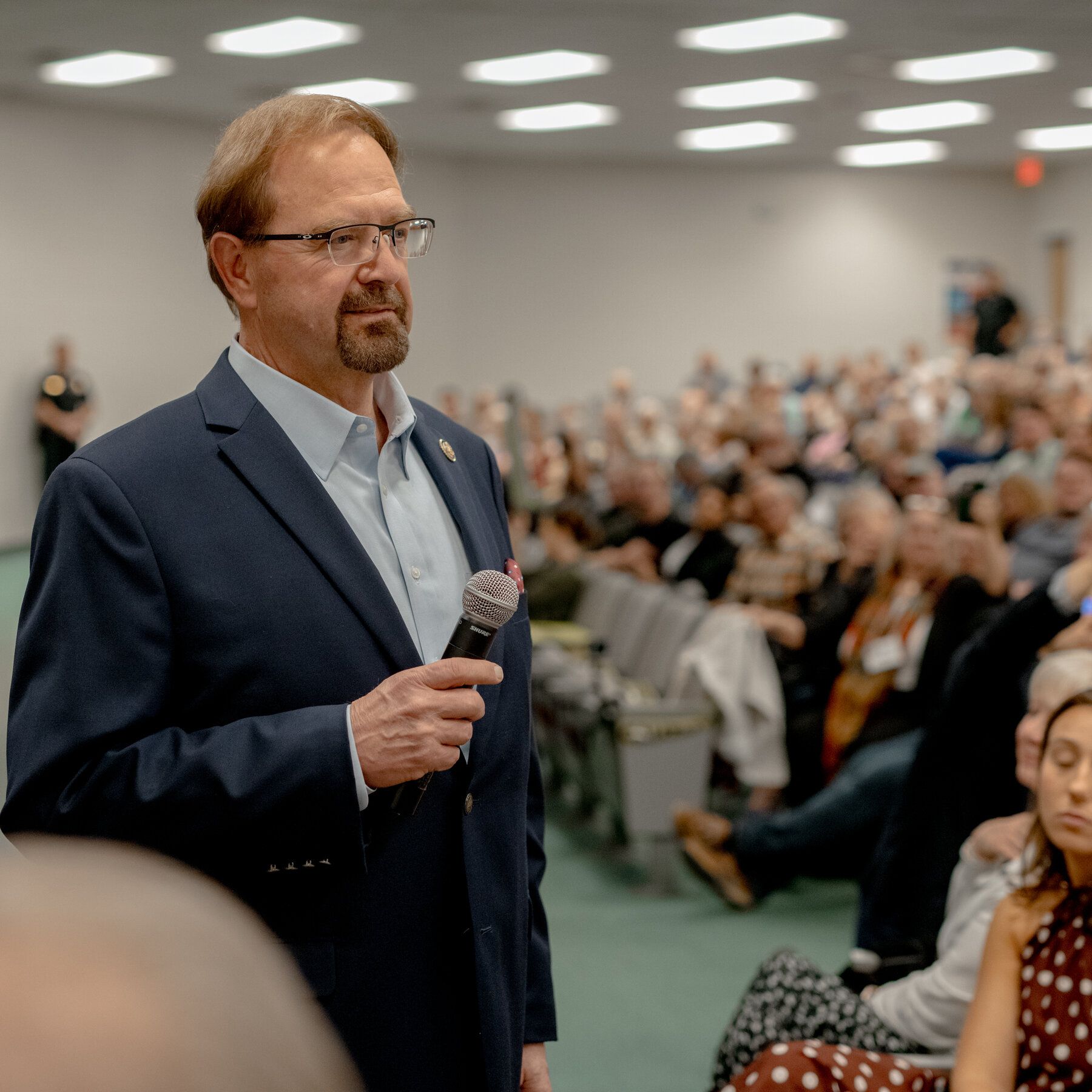 Representative Chuck Edwards, Republican of North Carolina, dropped his re-election bid just over 12 weeks before Election Day. - nytimes.com