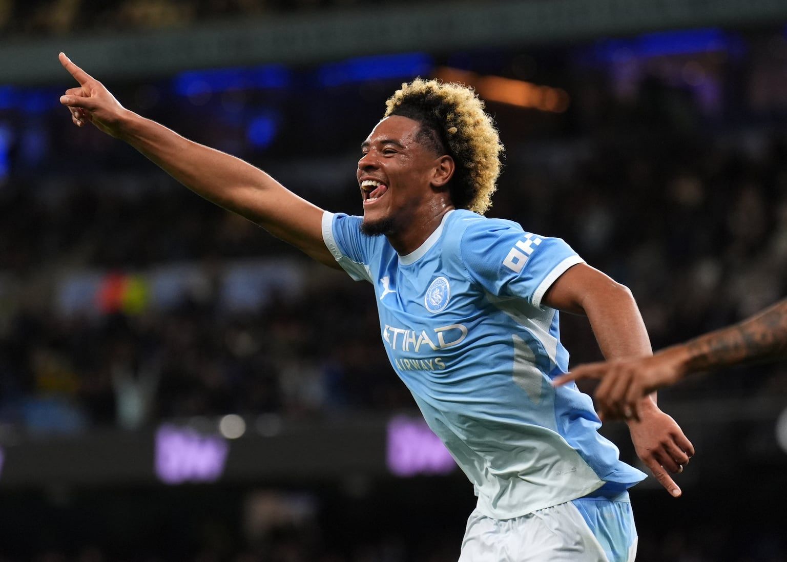 Floyd Samba scored twice on his Manchester City debut - irishnews.com