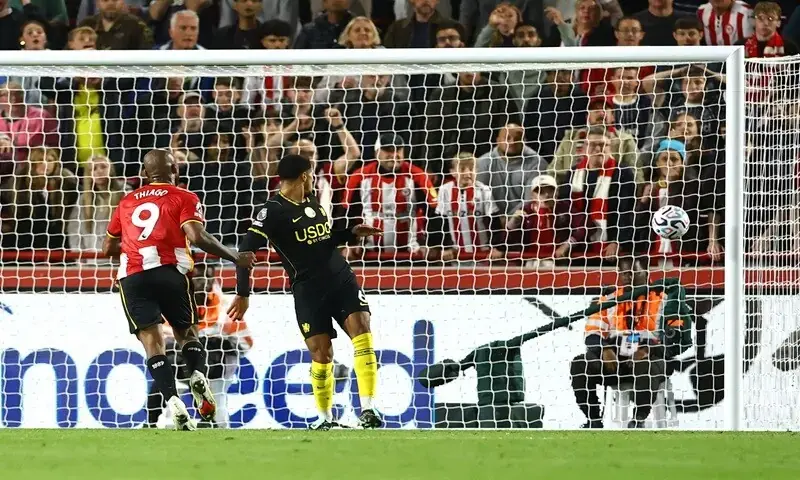 Brentford's Igor Thiago scores against Chelsea at the Gtech Community Stadium on September 18, 2026 - Reuters