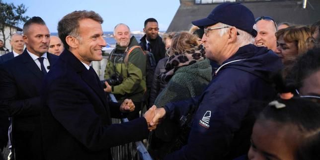 President Emmanuel Macron arrives in Saint-Pierre-et-Miquelon on September 19, 2026. - Ludovic Marin / AFP